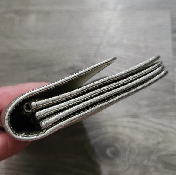 Annabel Ingall Silver Textured Leather Clutch Wallet - Picture 3 of 9